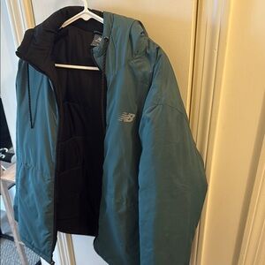 New Balance Blue Puffer Jacket Weather-Resistant Insulated